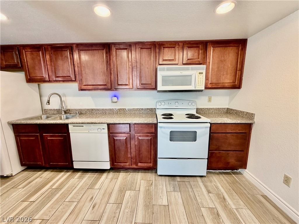 4410 Sandy River Drive - Photo 5