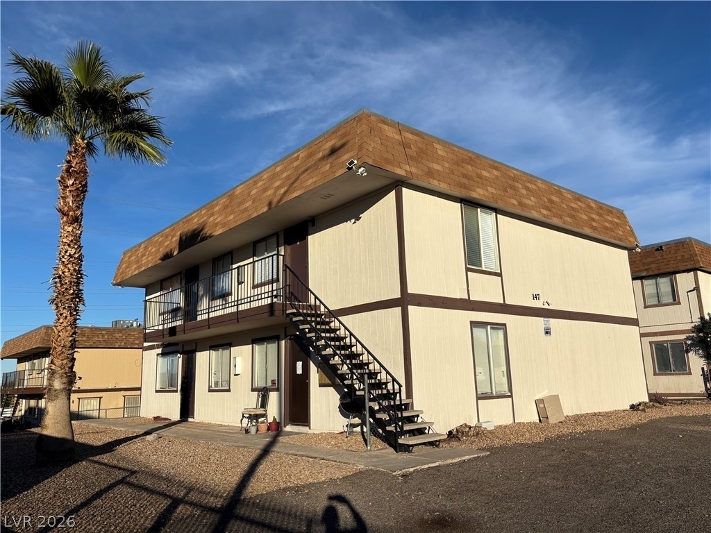 147 Westminster Way - Photo 0