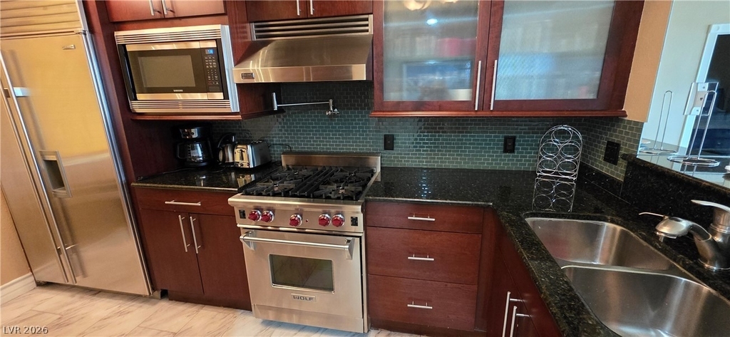 270 E Flamingo Road - Photo 2