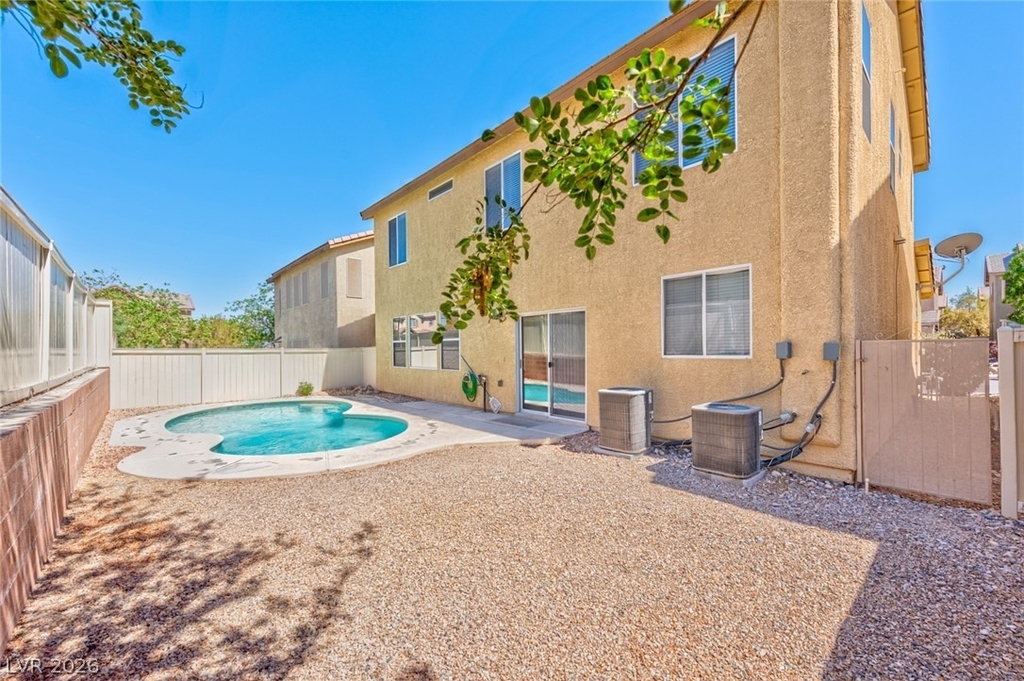 8020 Aztec Basin Avenue - Photo 2