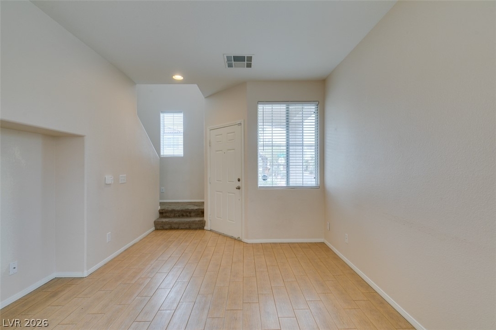 1137 Village Crossing Lane - Photo 8