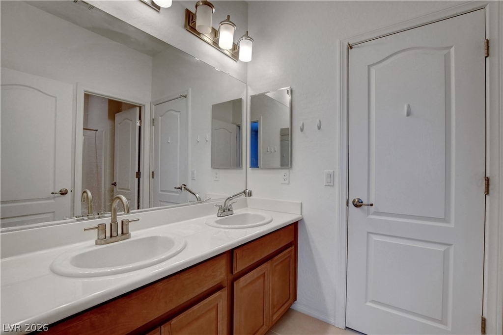 7110 Purple Iris Avenue - Photo 10