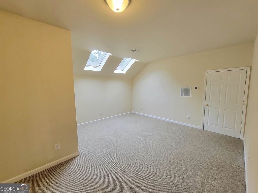 225 Lockmeade Way - Photo 17