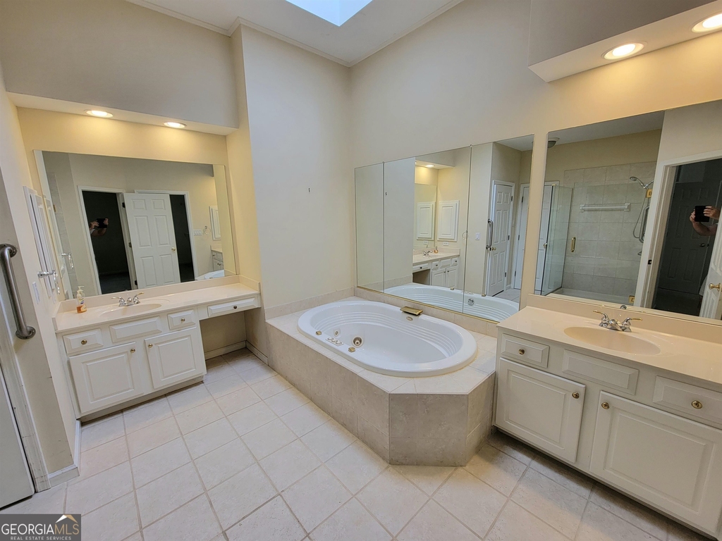 225 Lockmeade Way - Photo 12