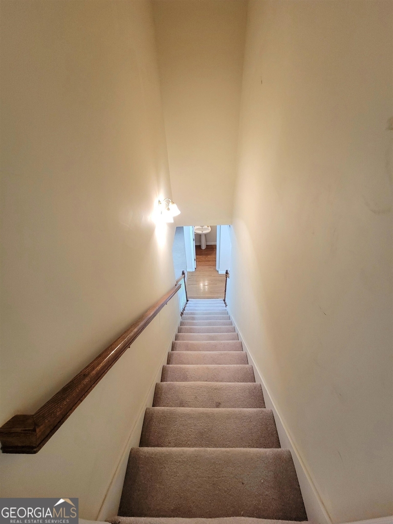 225 Lockmeade Way - Photo 19