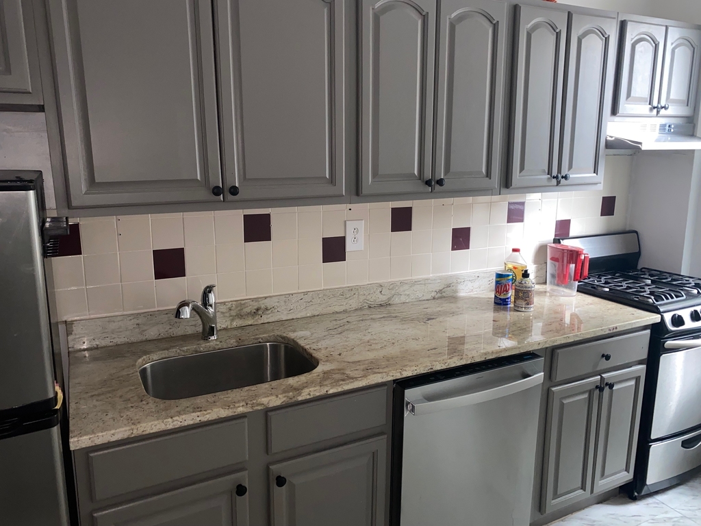 34-56 33rd Street - Photo 1