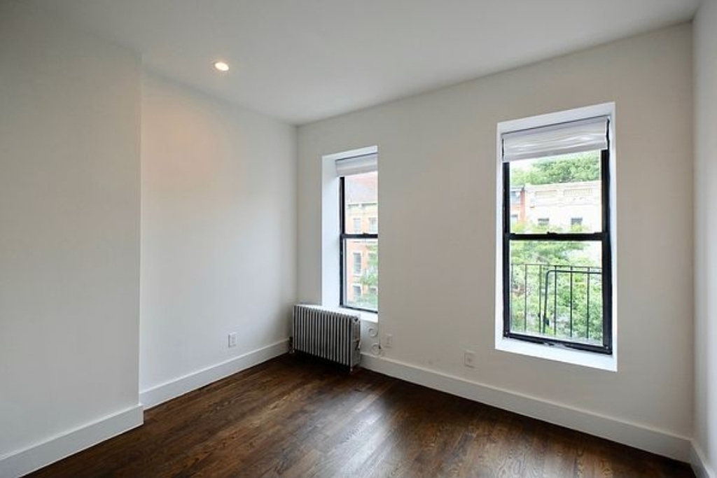 168 East 104th Street - Photo 3