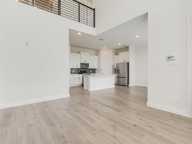 1506 Lake District Drive - Photo 3