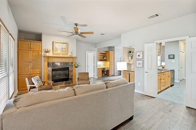 514 N 1st Street - Photo 3