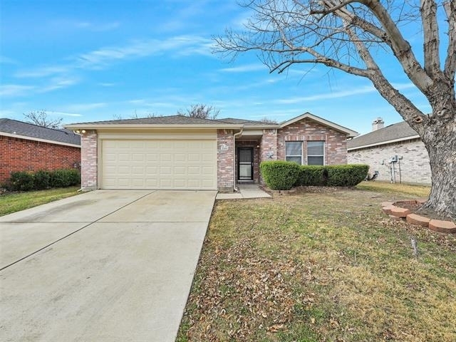 2508 Pecan Drive - Photo 1
