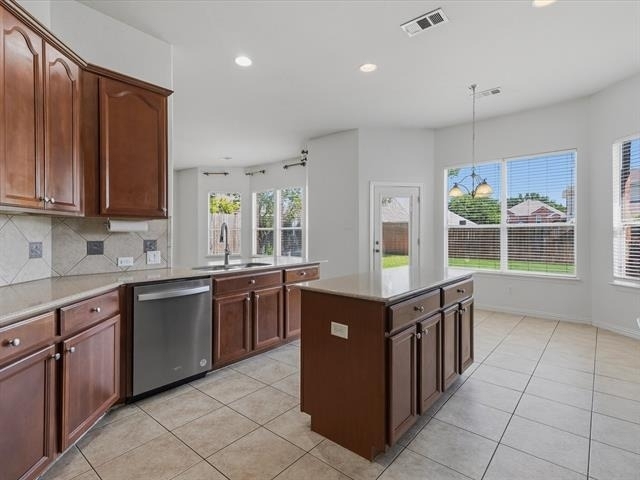 221 Westminister Avenue - Photo 16