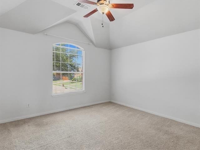 221 Westminister Avenue - Photo 29
