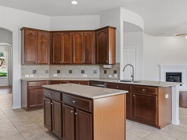 221 Westminister Avenue - Photo 14