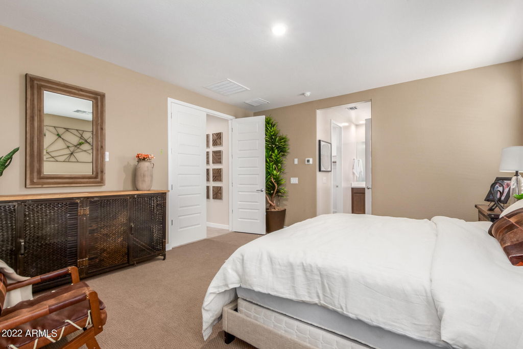 43 E Capricorn Way - Photo 15
