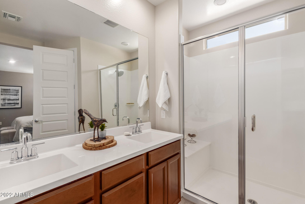 43 E Capricorn Way - Photo 18