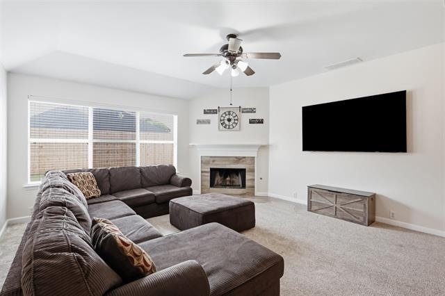 1002 Zachary Drive - Photo 3