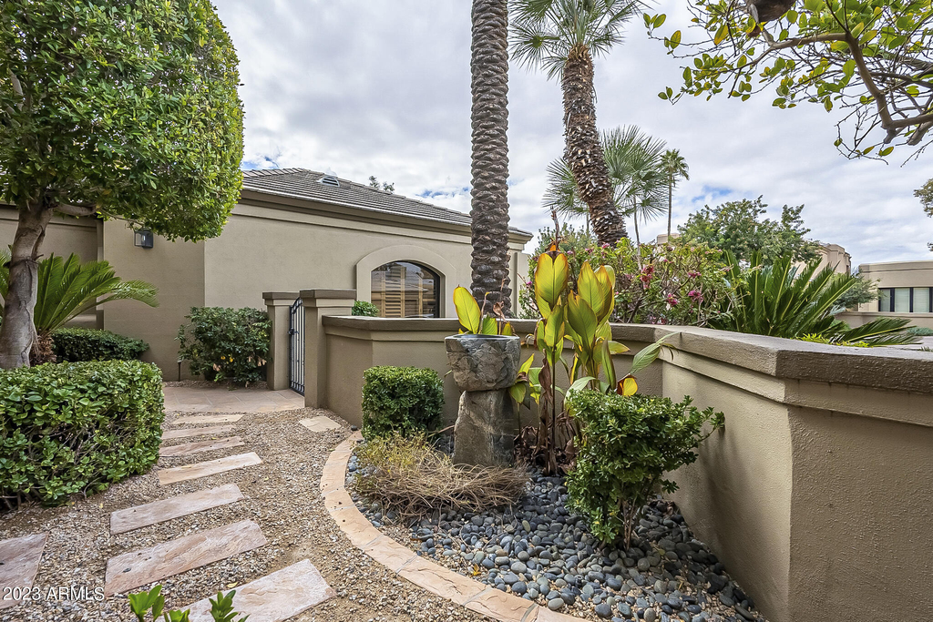 7878 E Gainey Ranch Road - Photo 35
