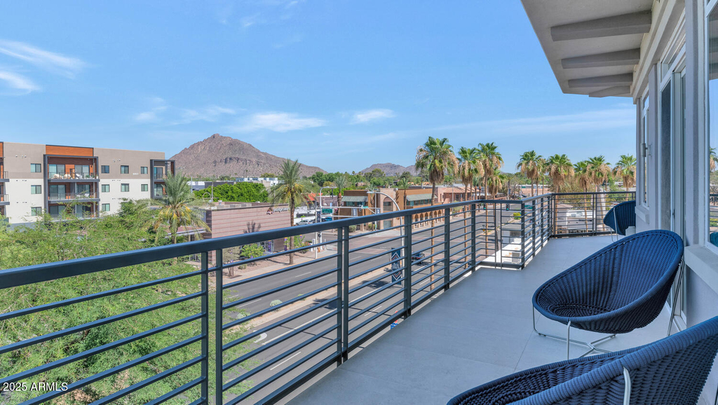 3801 N Goldwater Boulevard - Photo 2