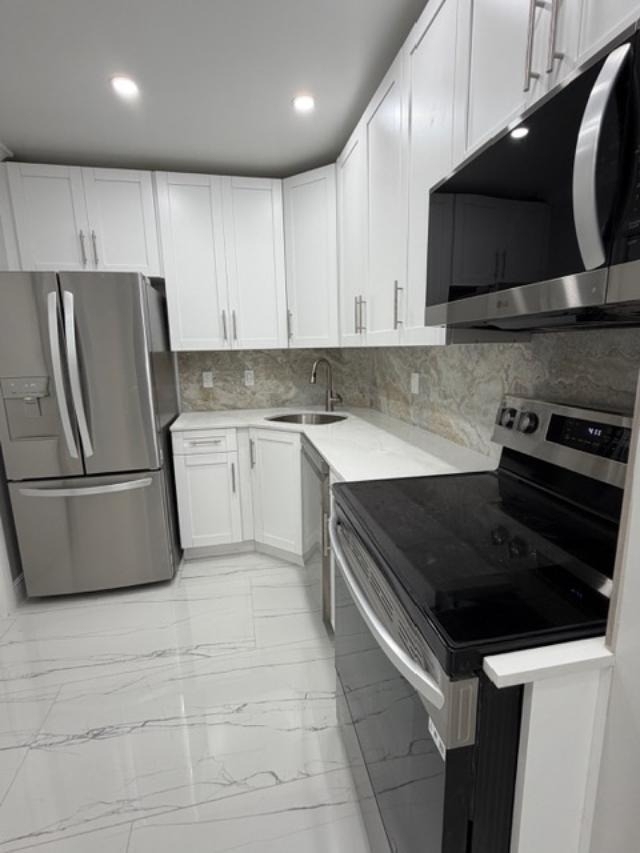 659 W Oakland Park Boulevard W - Photo 3