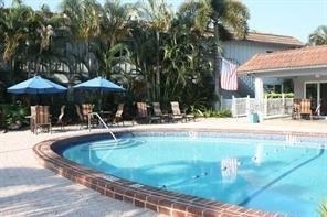 659 W Oakland Park Boulevard W - Photo 0