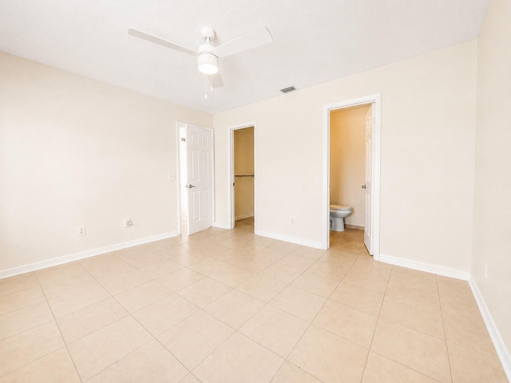 2822 Sw Giralda Street - Photo 12