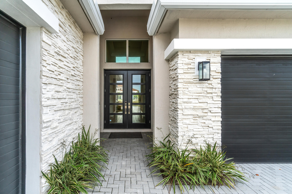 12272 Waterstone Circle - Photo 3
