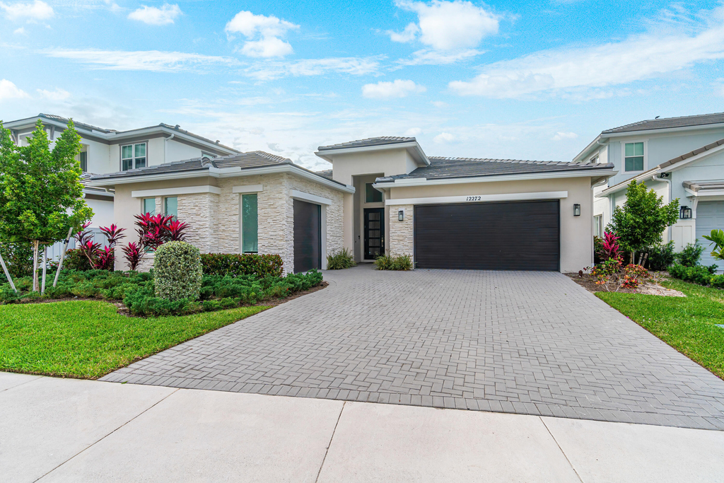 12272 Waterstone Circle - Photo 2