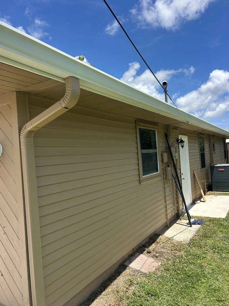 1019 Sw Aurelia Avenue - Photo 18