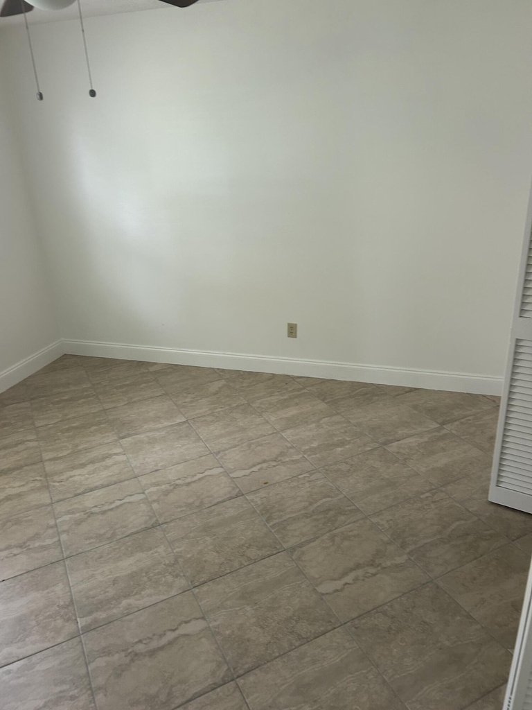 1019 Sw Aurelia Avenue - Photo 11