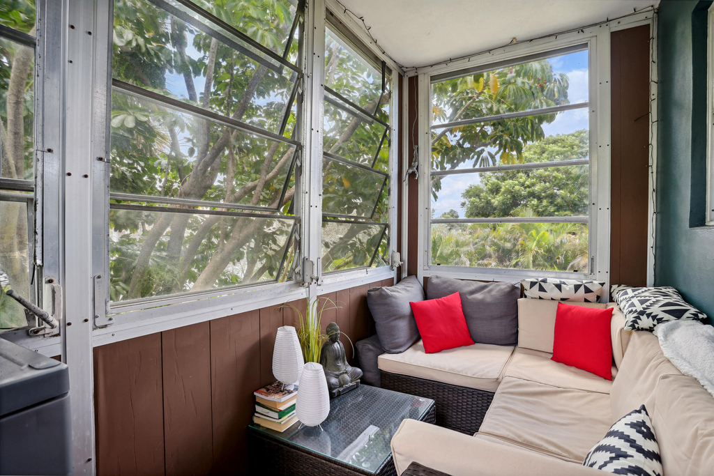 306 Ne 1st Avenue - Photo 16