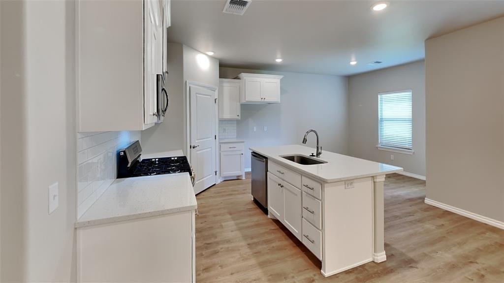 6904 Labelle Drive - Photo 5