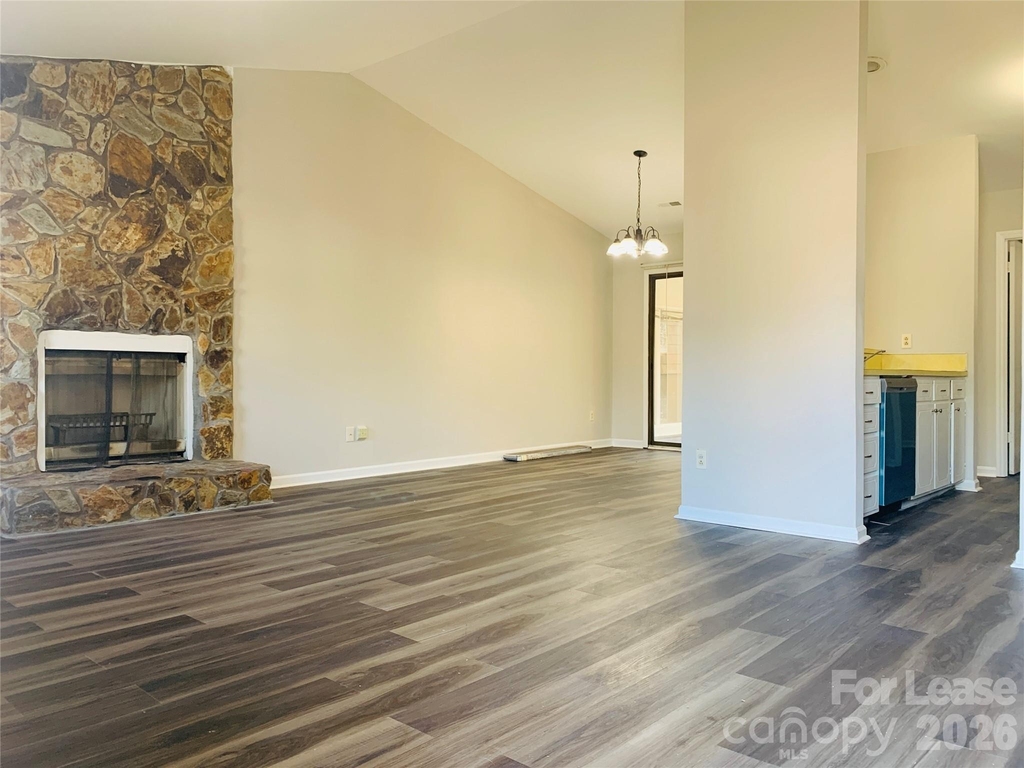 2601 Dion Avenue - Photo 3