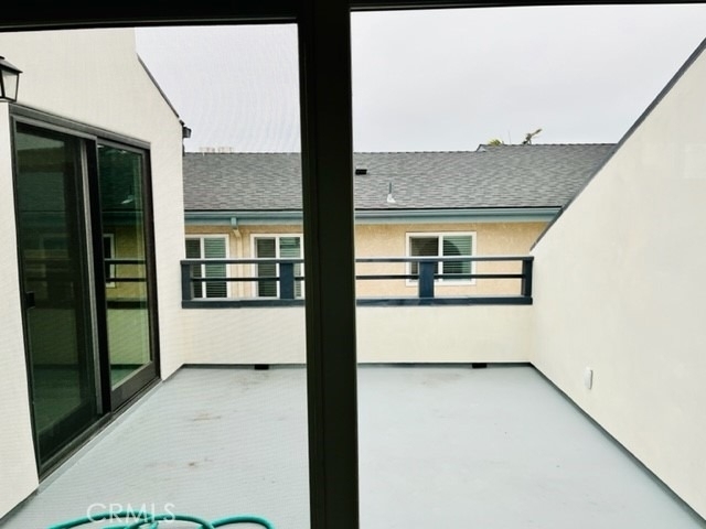 638 3rd Street - Photo 10