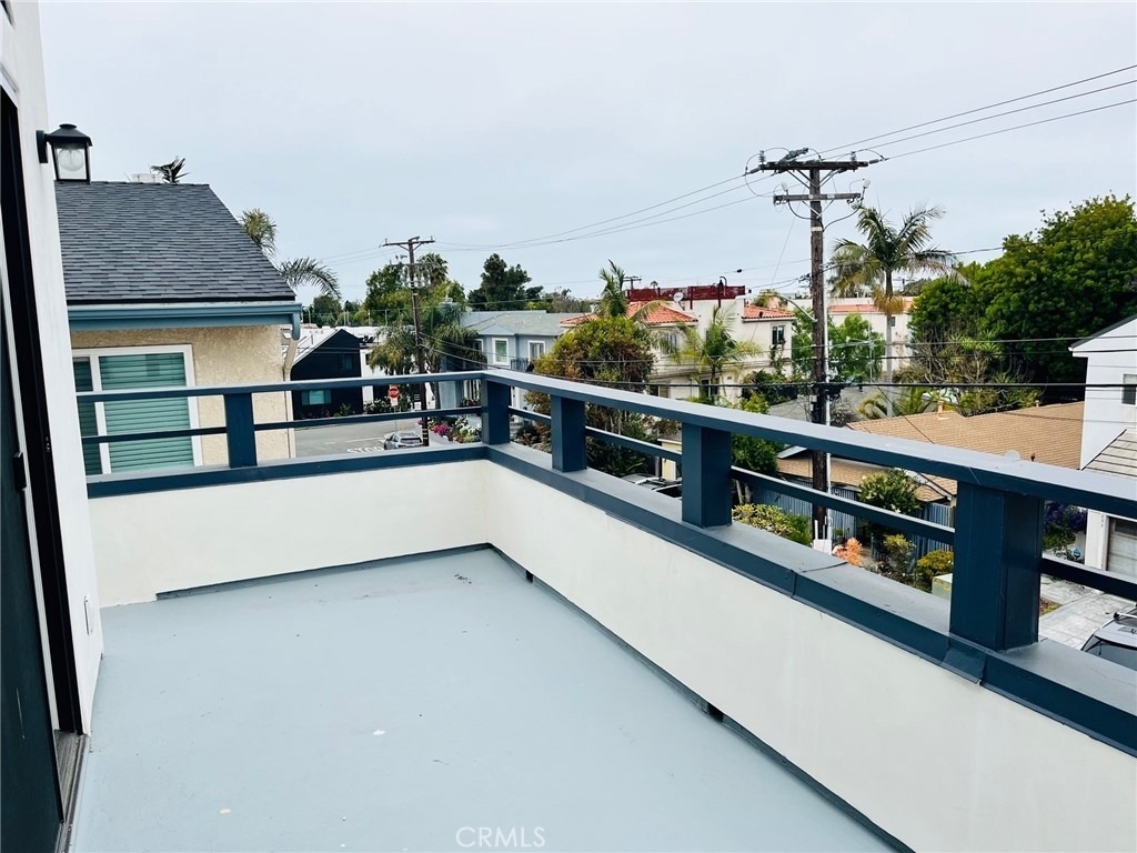 638 3rd Street - Photo 6