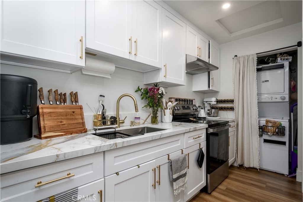 8966 A Gunn Avenue - Photo 6