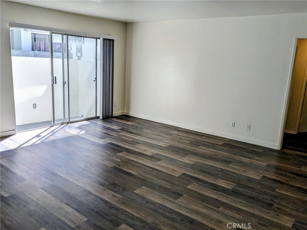11948 Darlington Avenue - Photo 6
