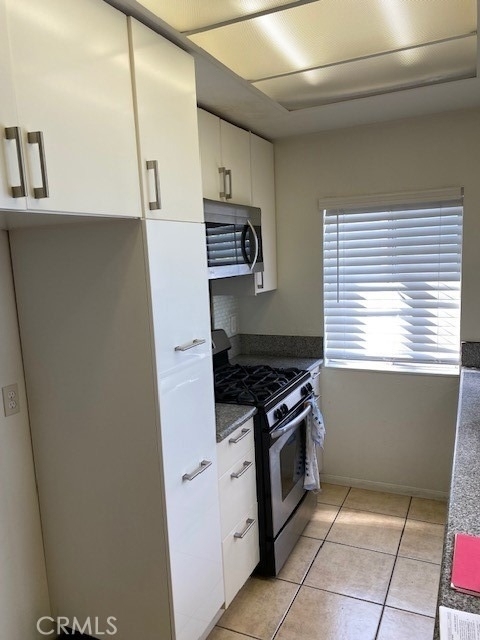 26115 Frampton - Photo 0