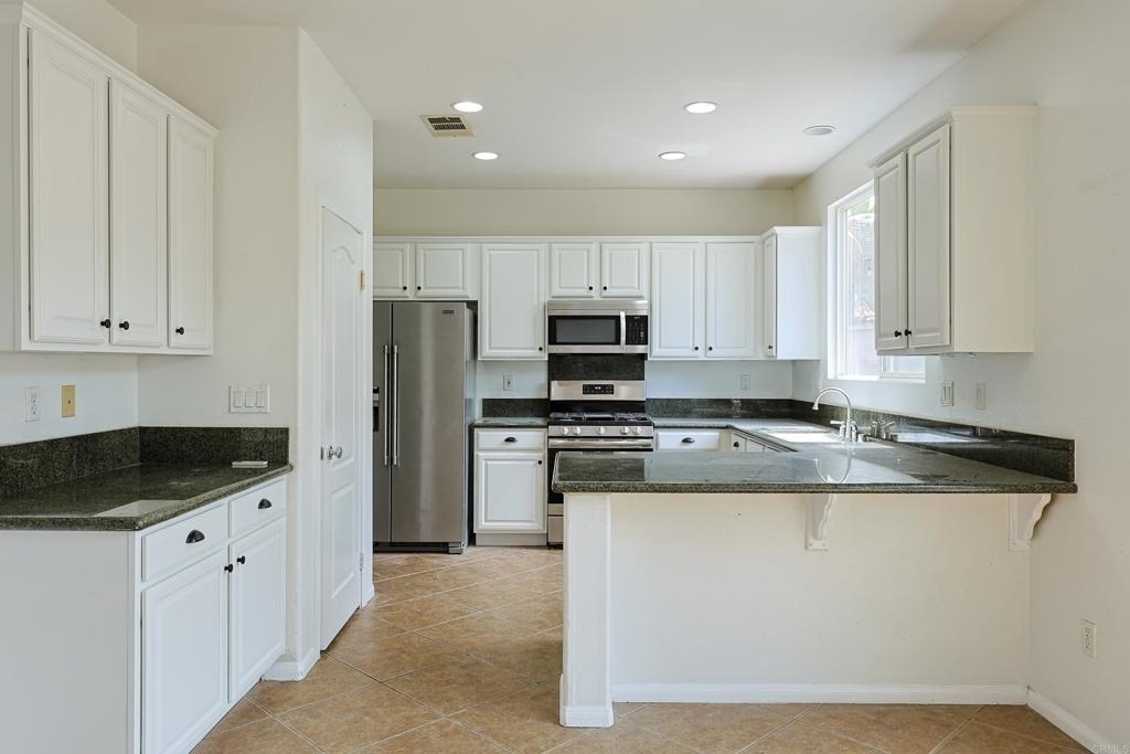 1046 Strawberry Creek Rd - Photo 10