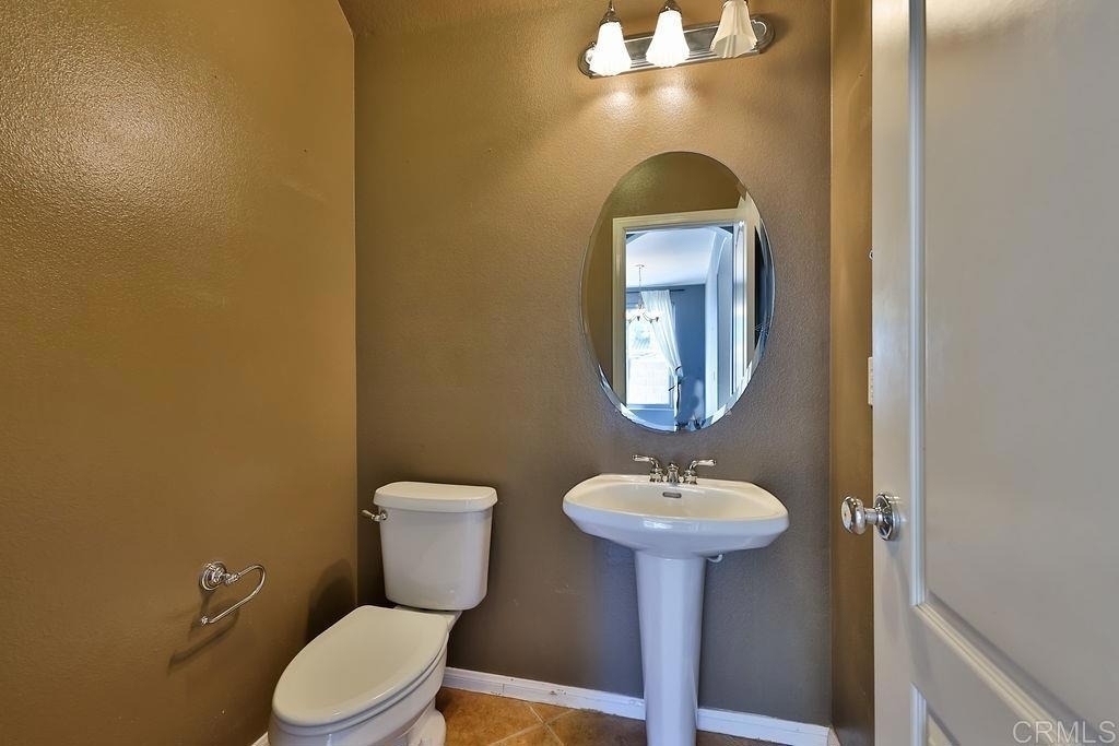 1046 Strawberry Creek Rd - Photo 37