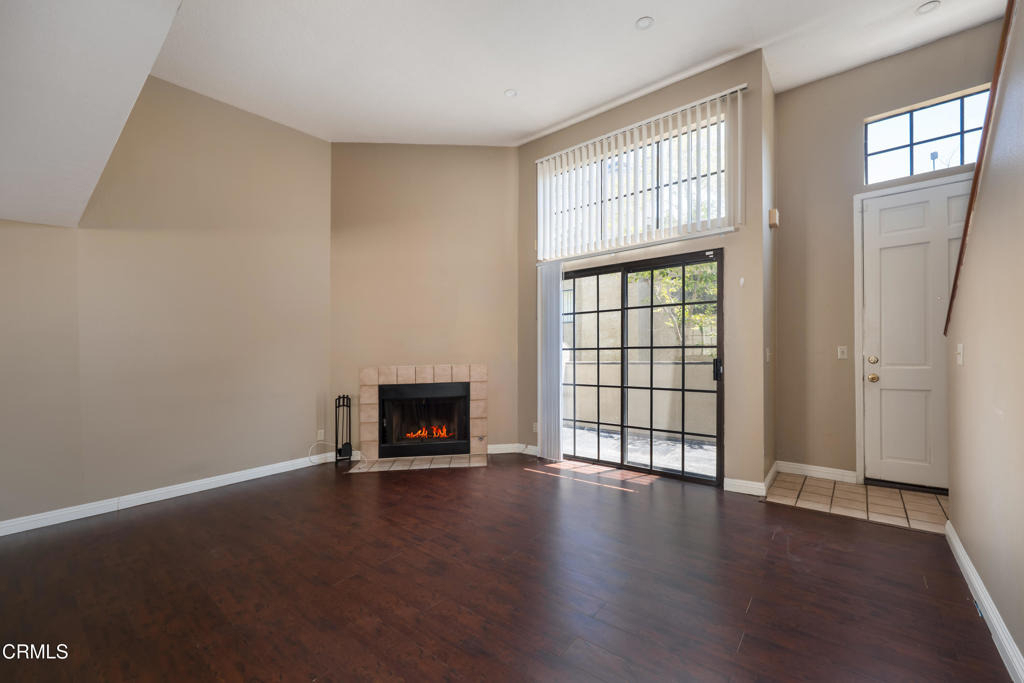 64 N Oak Avenue - Photo 0