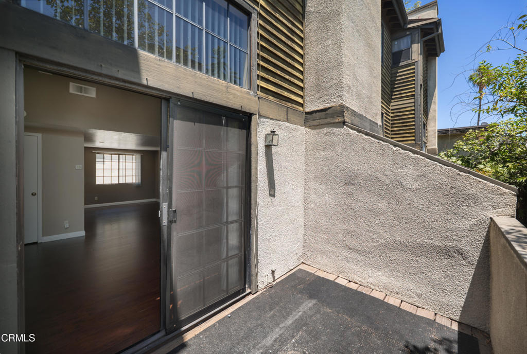 64 N Oak Avenue - Photo 17