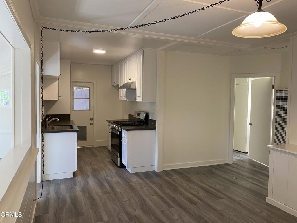 1523 N Grand Oaks Avenue - Photo 8