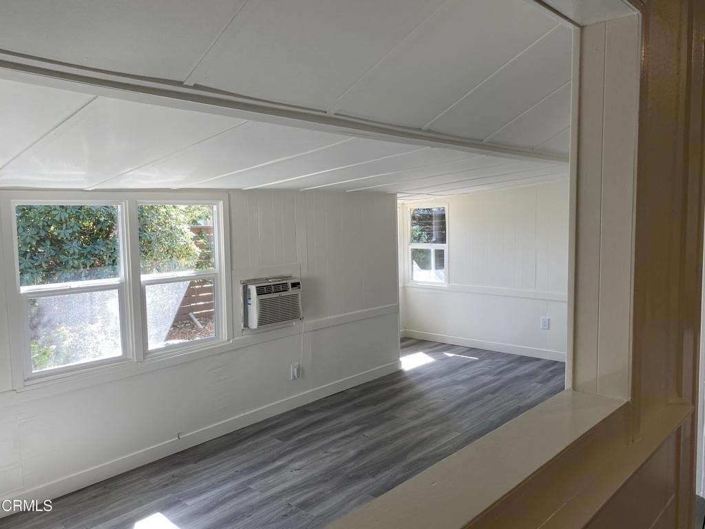1523 N Grand Oaks Avenue - Photo 5