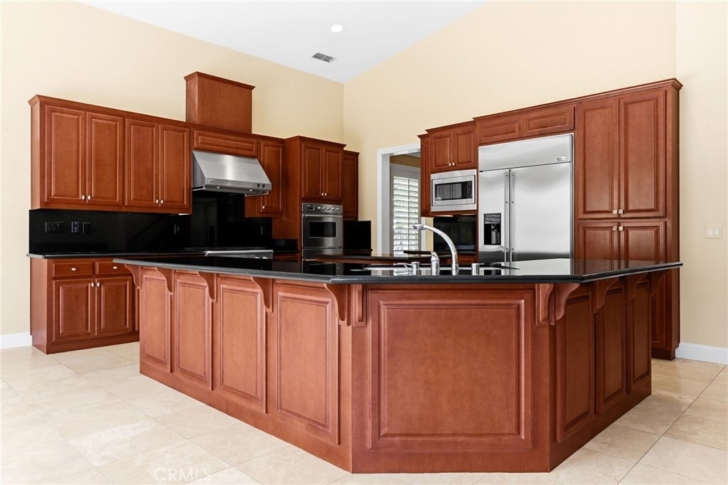 309 Whitcliff Court - Photo 5