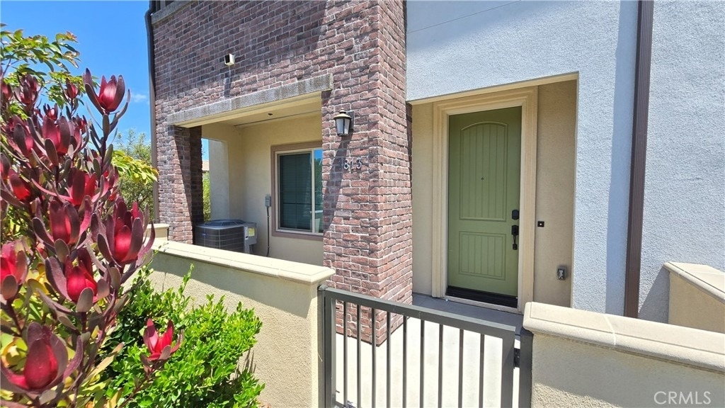 1813 Mesquite Way - Photo 4