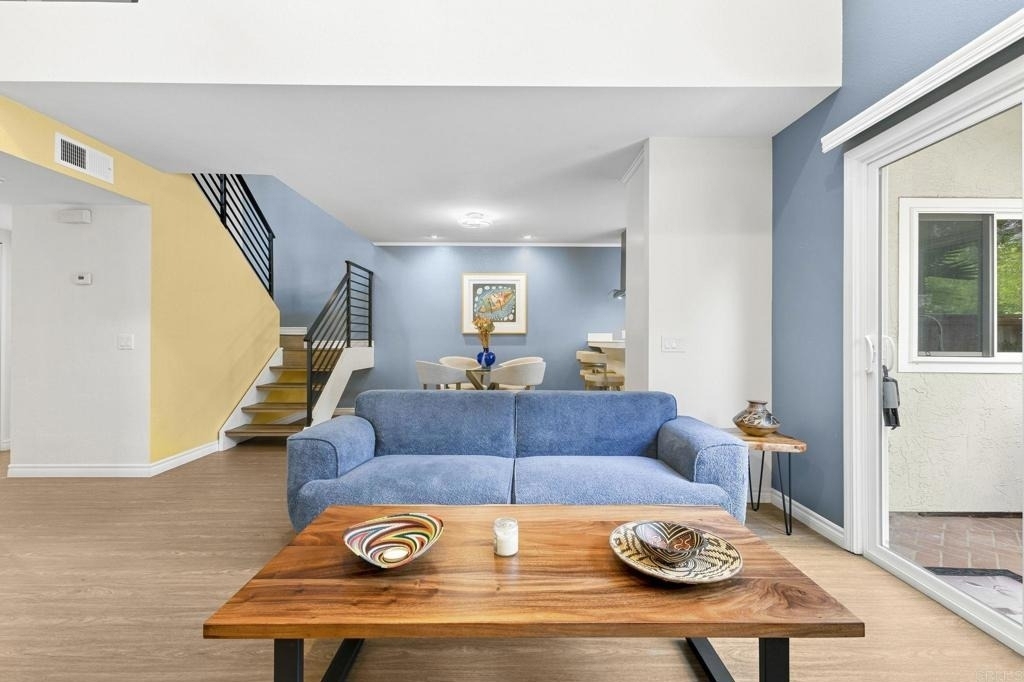 2033 Shadytree Lane - Photo 4