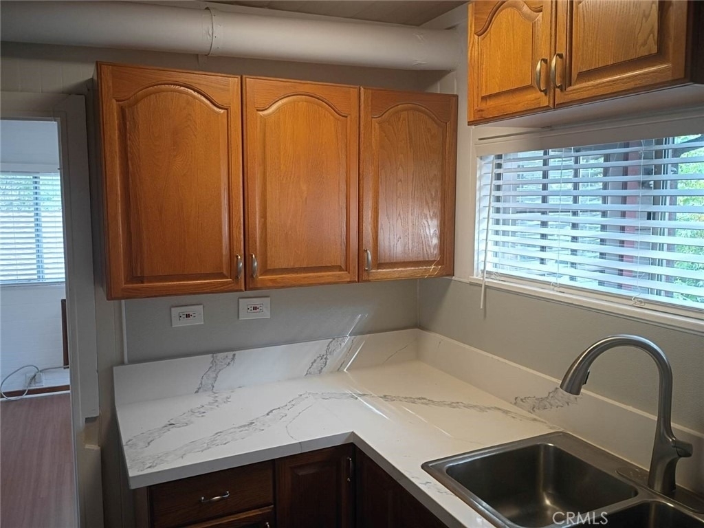 538 Brookside Lane - Photo 18