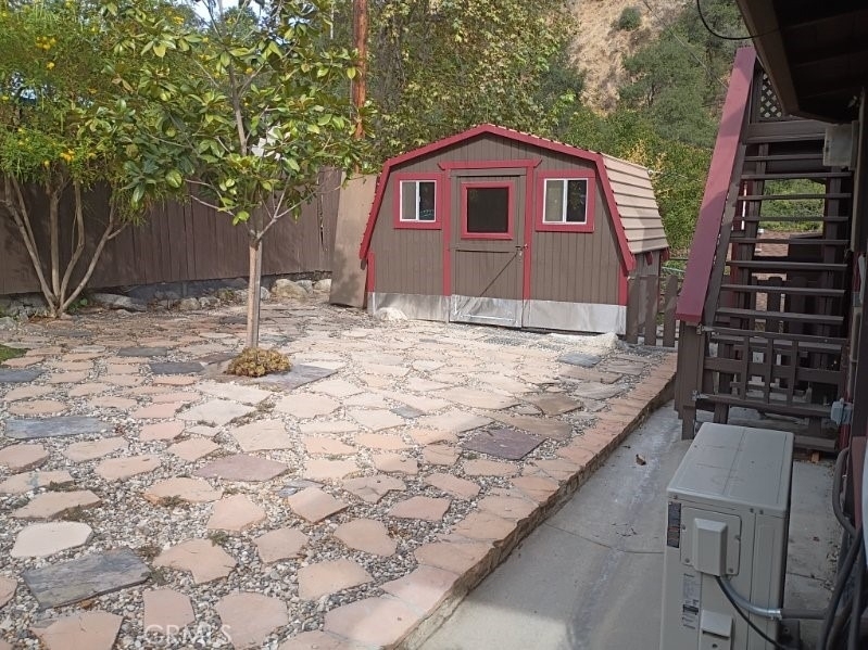 538 Brookside Lane - Photo 5