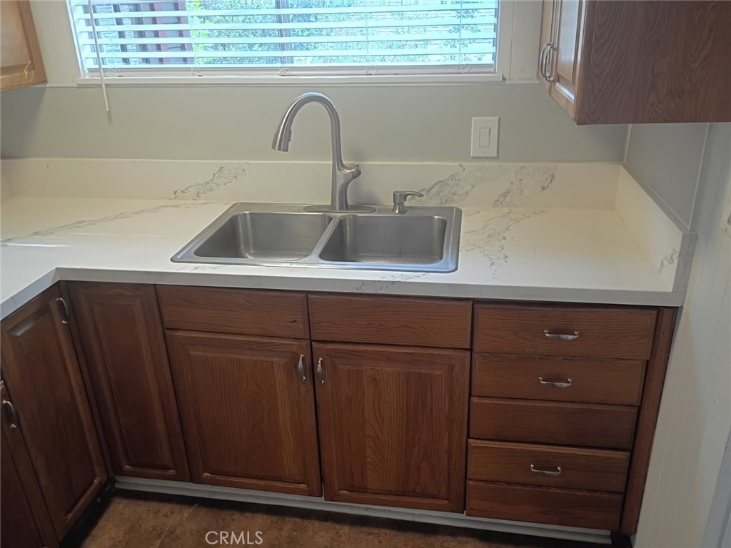 538 Brookside Lane - Photo 13