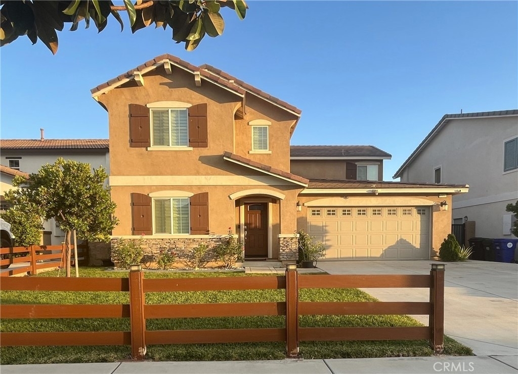 15011 Larkstone - Photo 1